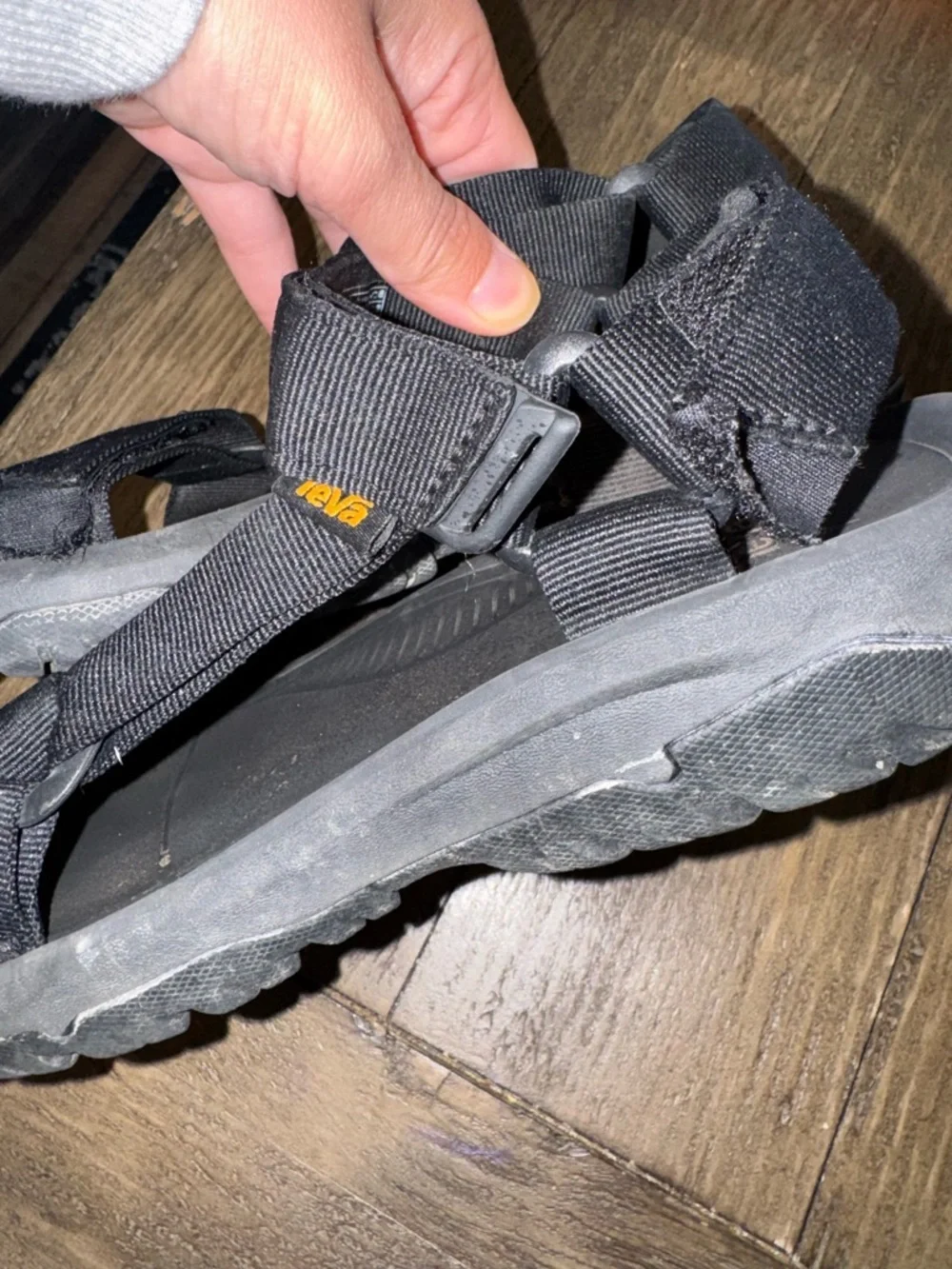 Teva hurricane xlt